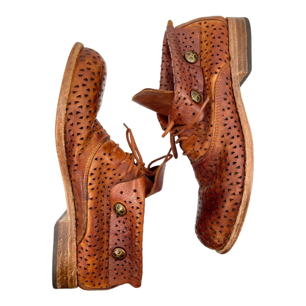 Patricia Nash Sabrina Perforated Leather Booties Boot, Brown Size 6 Womens Shoes
